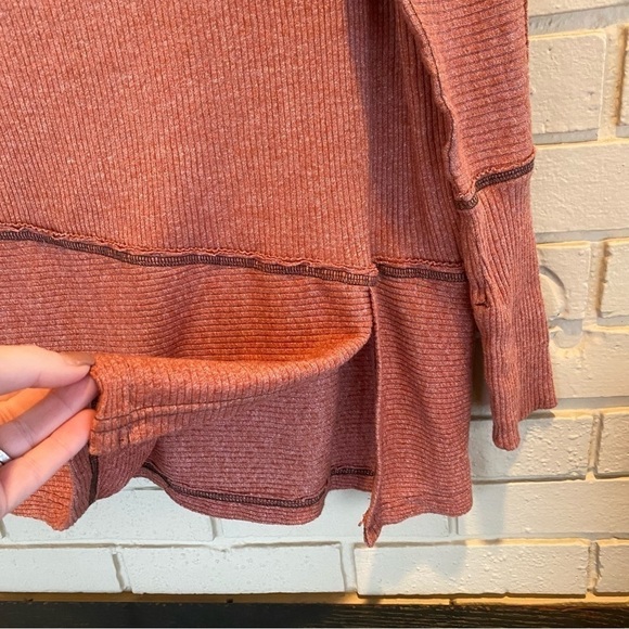 We The Free People Womens Small S Rust Ribbed Raw Hem Oversized Dolman Tunic Top - Picture 2 of 7
